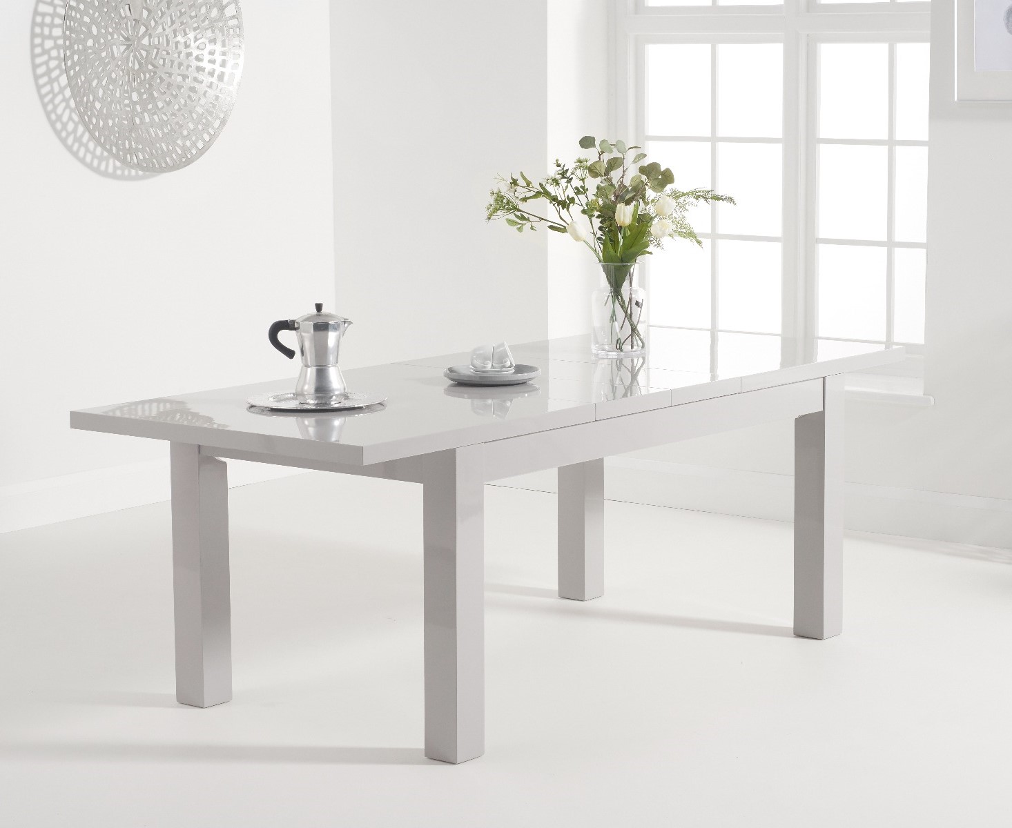 Extending Seattle 160cm Light Grey High Gloss Dining Table