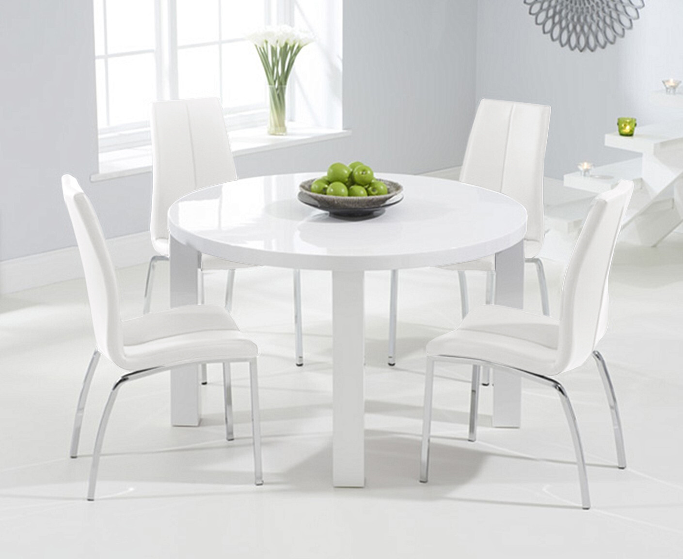 Seattle 120cm Round White High Gloss Dining Table With 4 White Marco Chairs
