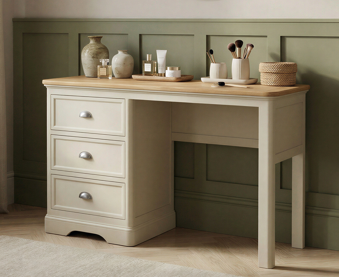 cream and oak dressing table Madley Painted Size:X-Large 12-14/EUR 46 Best Dress Colors for African wax fashion Wooden dressing temperature resistant