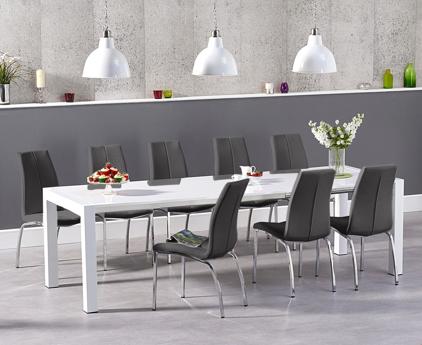 Extending Cleveland White High Gloss Dining Table with 6 Black Marco Chairs