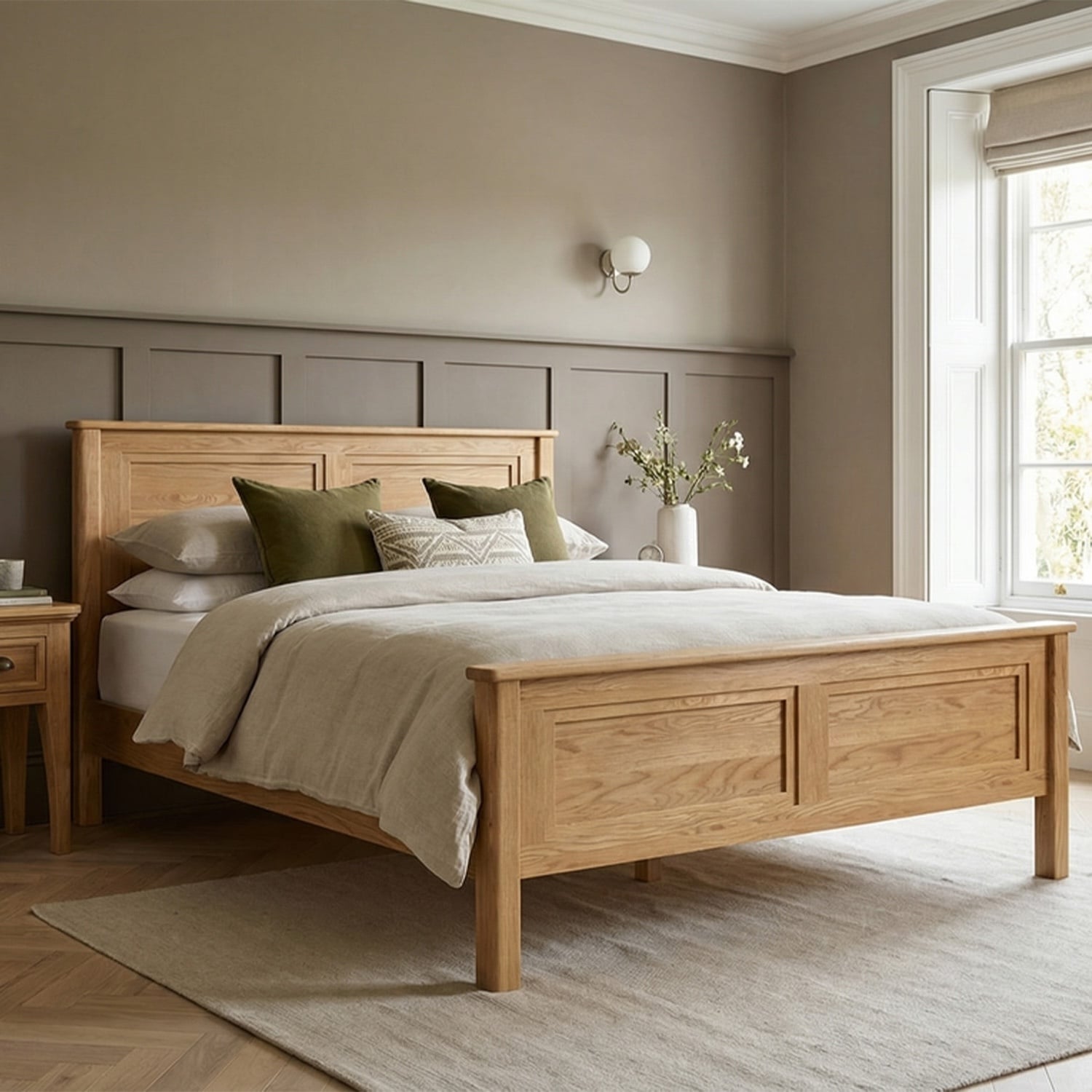 Cambridge Solid Oak Kingsize Bed