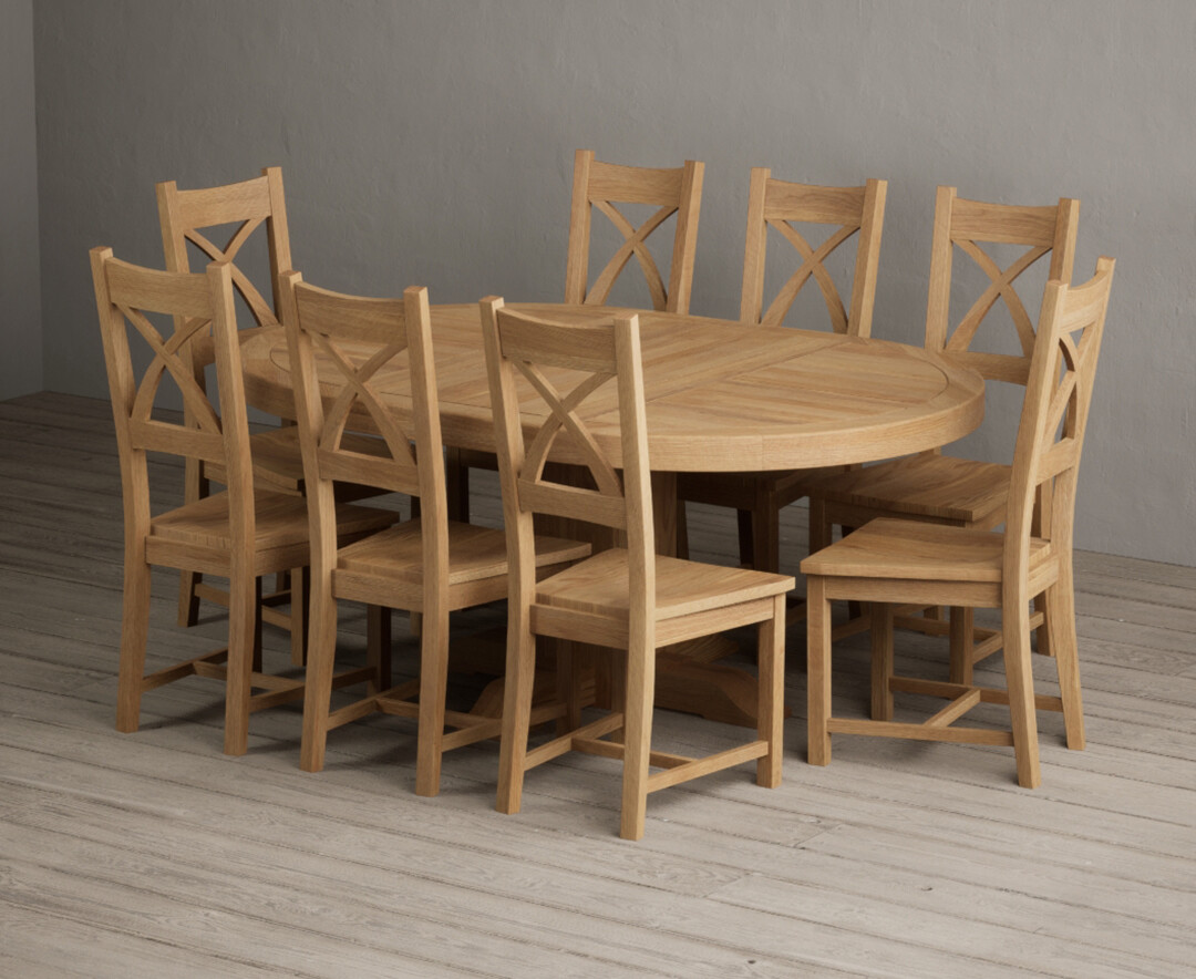 Extending Helmsley Oak Pedestal Dining Table with 8 Oak Natural Chairs