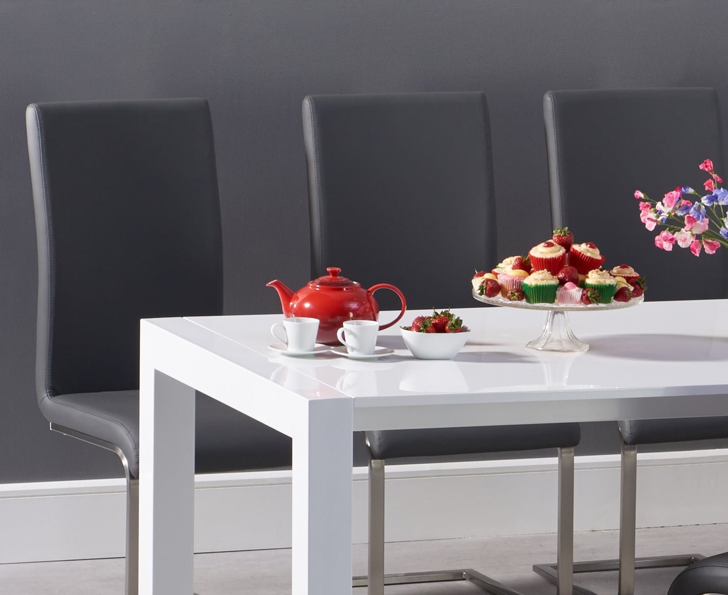 Extending Cleveland White High Gloss Dining Table with 8 Grey Austin Chairs