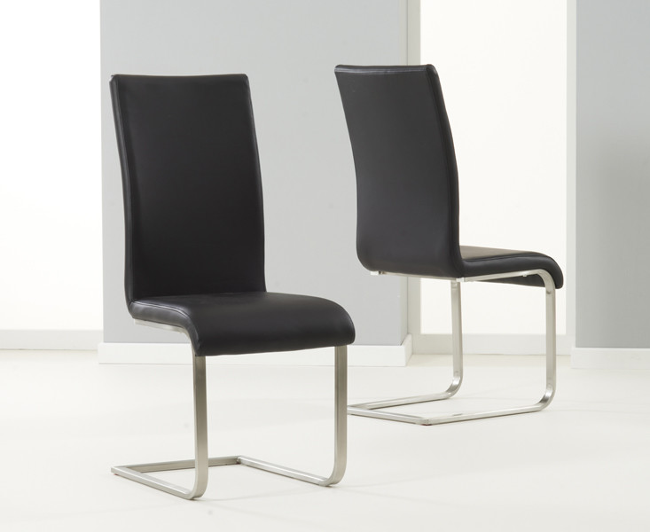 Extending Vittorio 160cm White High Gloss Dining Table with 4 Black Austin Chairs