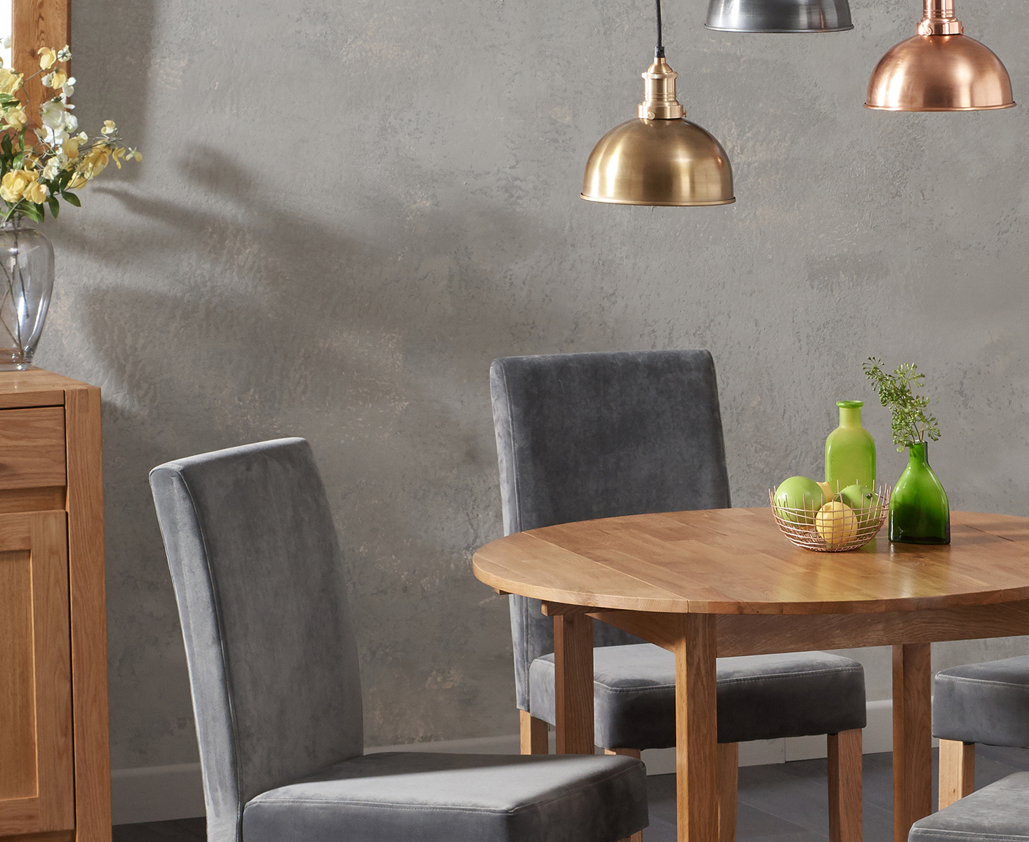 Extending York 90cm Solid Oak Dining Table with 4 Natural Lila Chairs