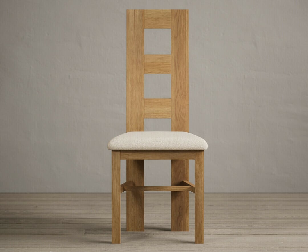 Helmsley 150cm Round Oak Dining Table with 8 Brown Natural Solid Oak Chairs