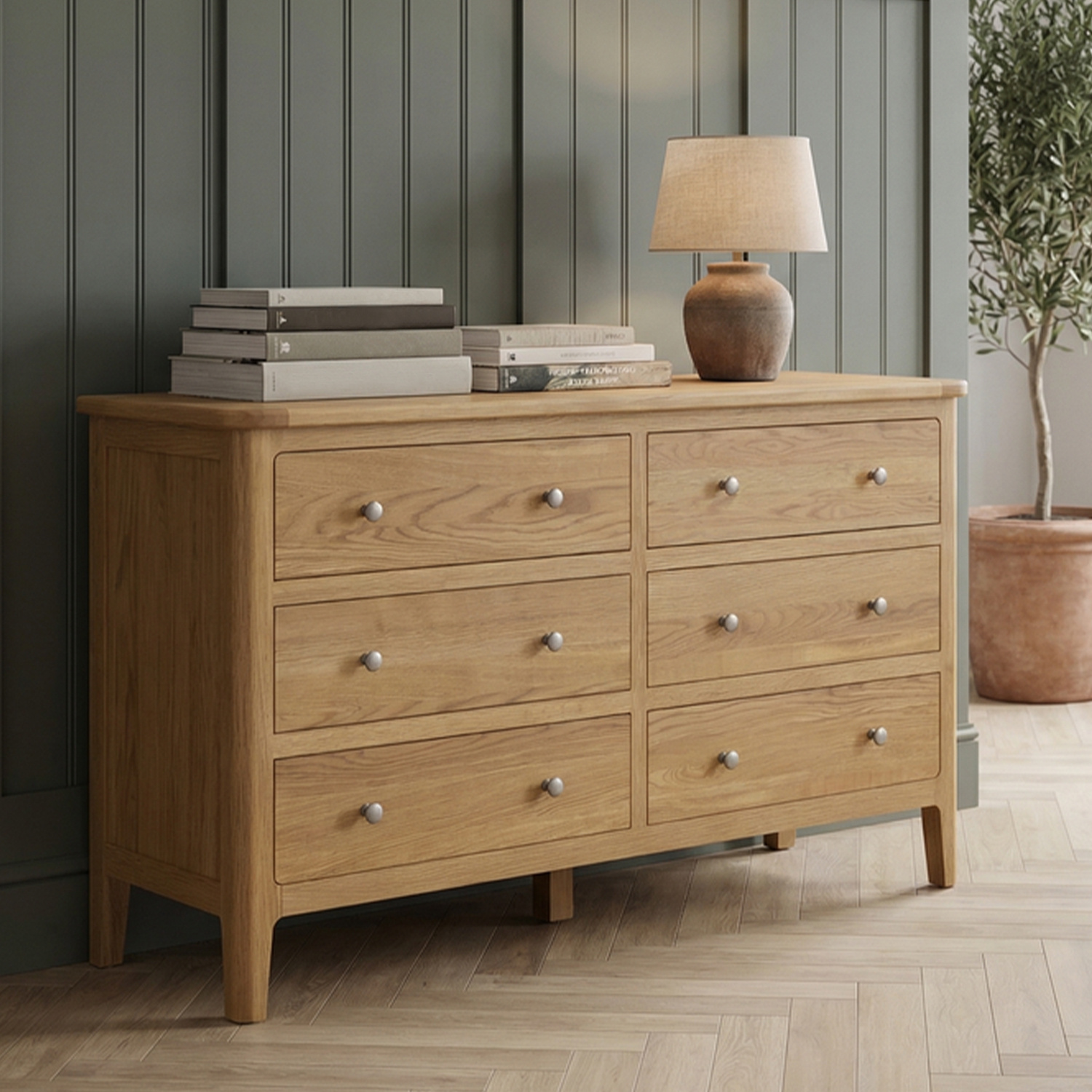 Wide Solid Oak Chest Of Drawers - Extra Storage