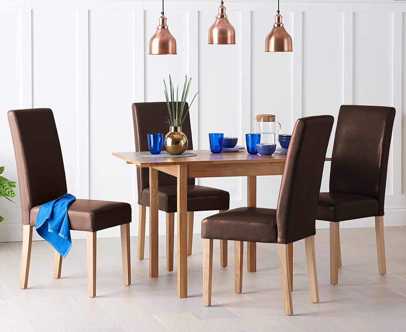 Extending York 90cm Solid Oak Drop Leaf Dining Table with 4 Cream Olivia Chairs